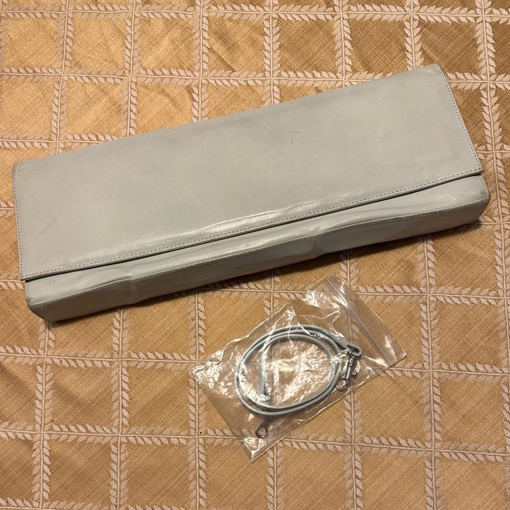 Stuart Weitzman  Clutch